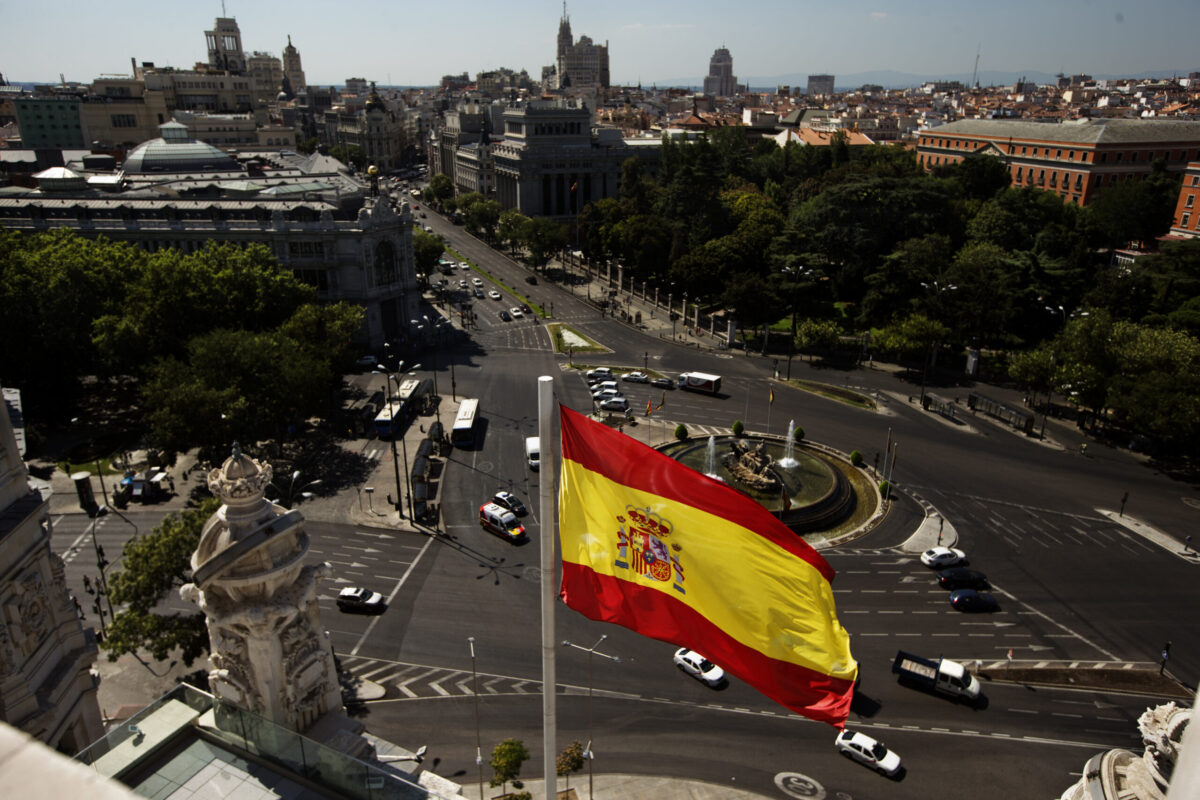 Η Τράπεζα της Ισπανίας υπολογίζει ότι 1,6 εκατομμύρια νοικοκυριά δεν μπορούν να καλύψουν τις βασικές τους δαπάνες