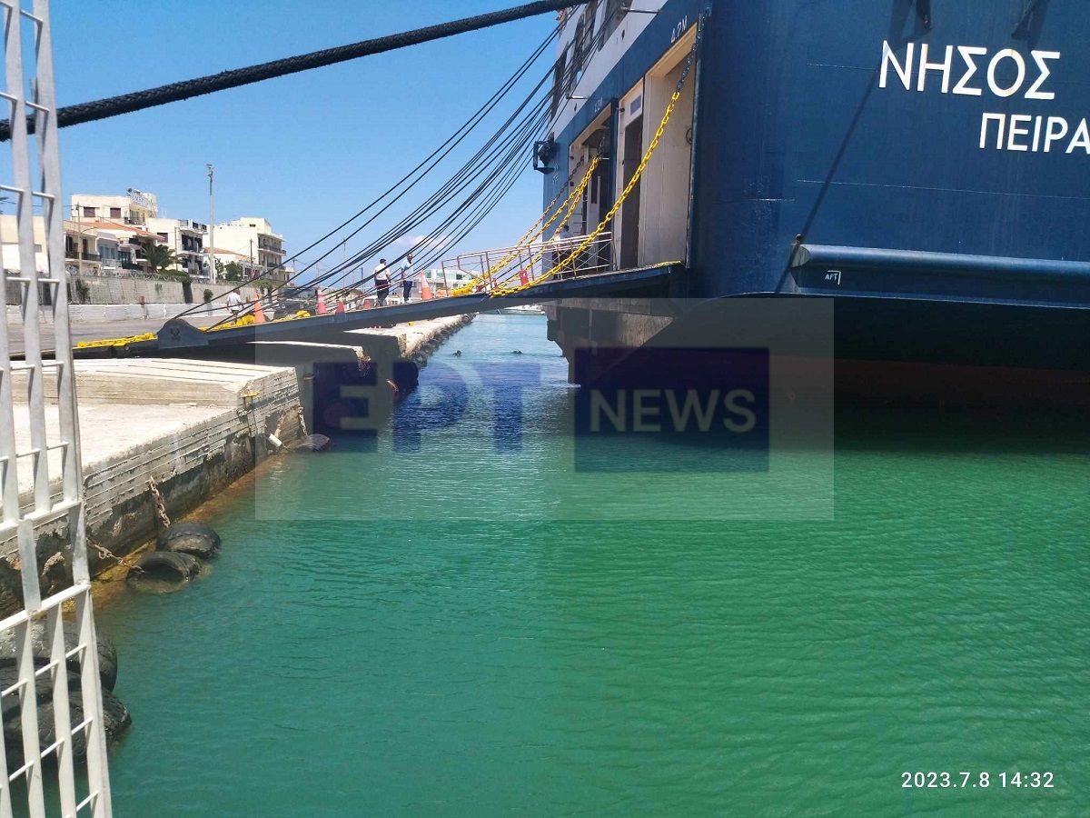 Χίος: Ελαφριά πρόσκρουση του ΝΗΣΟΣ ΣΑΜΟΣ κατά την είσοδό του στο λιμάνι της Χίου