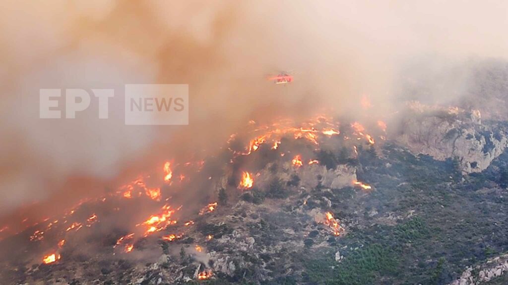 Φωτιές: Στα Δερβενοχώρια το μεγαλύτερο μέτωπο, κινείται προς Μαγούλα – Εικόνες και βίντεο από το σημείο