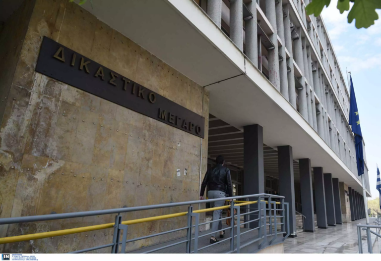 Θεσσαλονίκη: Ελεύθερος ο γιατρός που κατηγορείται για τον θάνατο 14χρονης έπειτα από επέμβαση τοποθέτησης γαστρικού δακτυλίου