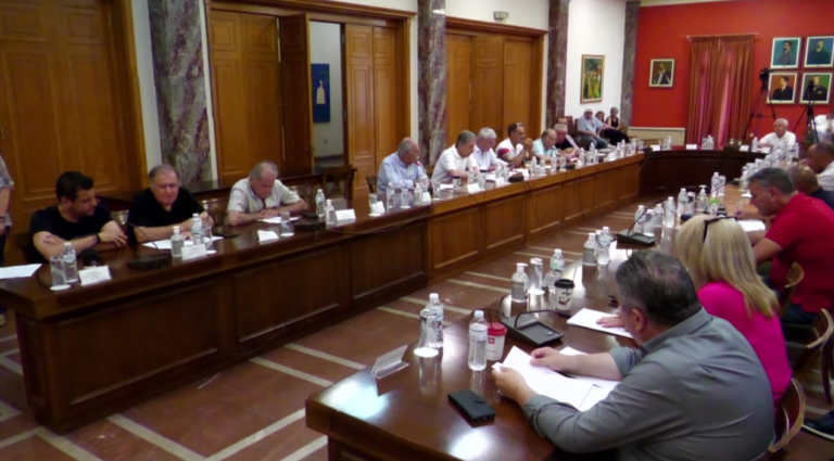 Πύργος: Δυσφορία για το «όχι» δημοτικών συμβούλων που προσβάλλει τους θεσμούς της πολιτείας