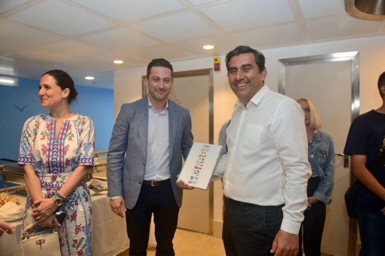 Σκιάθος: Δρομολογείται η ακτοπλοϊκή σύνδεση από το Αγ. Κωνσταντίνο με το πλοίο CAT I της MAGIC SEA FERRIES