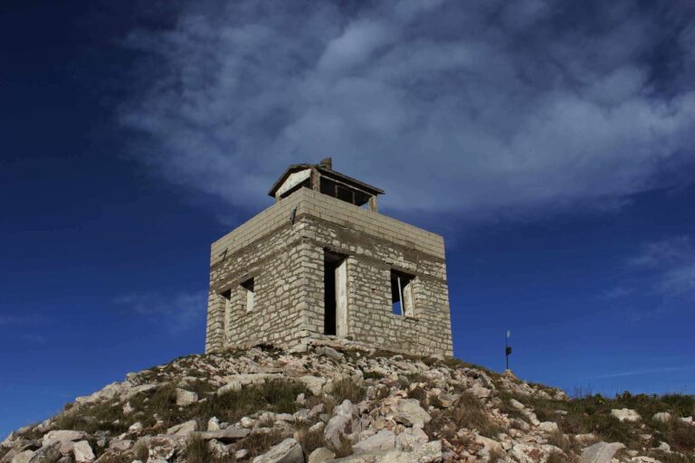 Καρδίτσα: Αντιδράσεις για τις ανεμογεννήτριες στην κορυφή της Καζάρμα – Εγκρίθηκε η τροποποίηση της περιβαλλοντικής άδειας