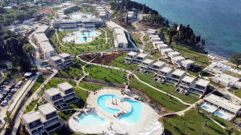 Ανταποδοτικά 2 εκατ. ευρώ στην Δ.Ε. Φαιάκων από το Corfu Gardens