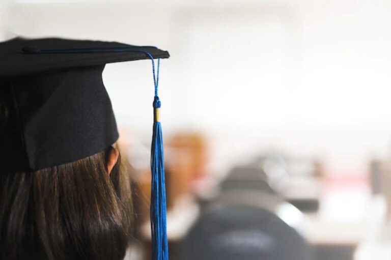 Εννέα υποτροφίες από την Περιφέρεια Κεντρικής Μακεδονίας για επαγγελματική εκπαίδευση