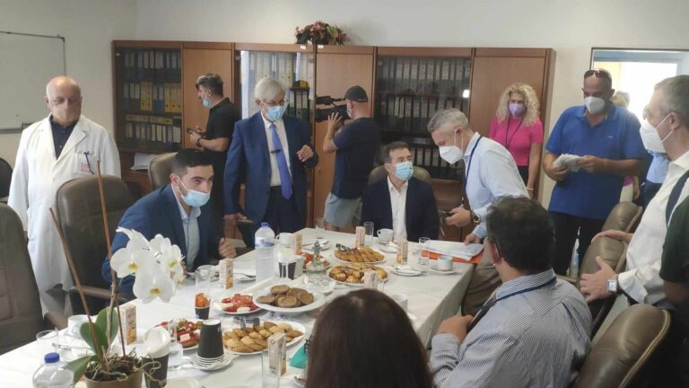 Ηράκλειο: Στο ΠΑΓΝΗ ο Μιχ. Χρυσοχοΐδης – Τι περιλαμβάνει η διήμερη επίσκεψή του στην Κρήτη