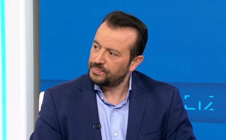 Ν. Παππάς: «Εγκαινιάζουν κέντρο ελέγχου των τρένων, που ως τώρα έλεγαν ότι λειτουργούσε – Ντροπή και λίγο είναι»