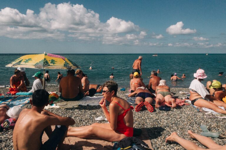 Καιρός: Καλοκαιρινός με πρόσκαιρες νεφώσεις