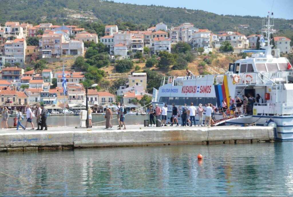 Ζητούν την ενίσχυση του διαβατηριακού ελέγχου στη  Σάμο