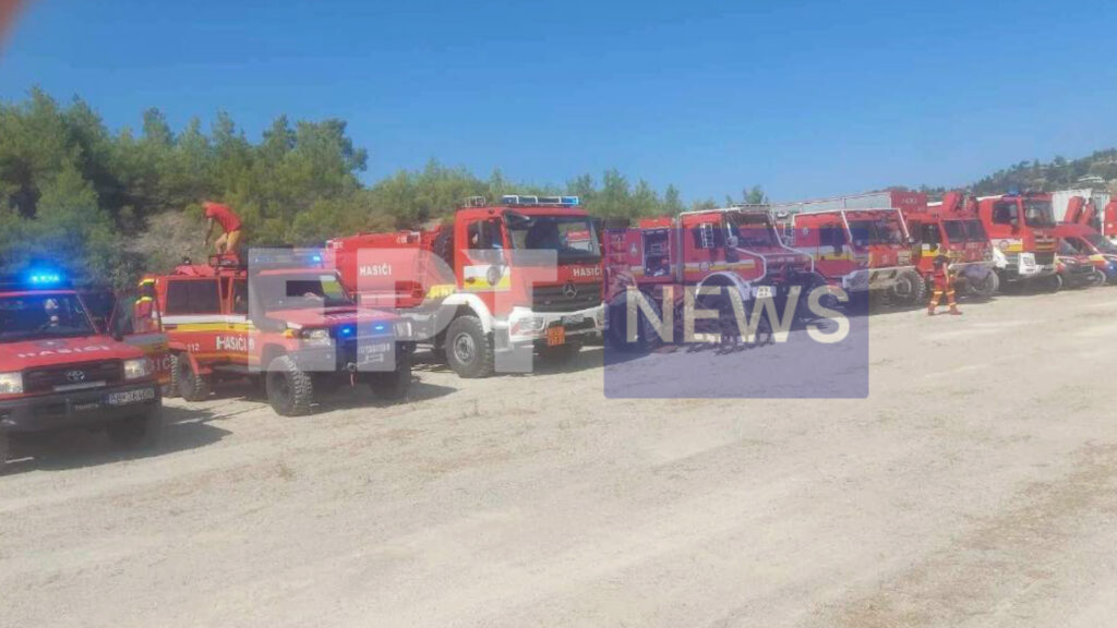 Τρία μέτωπα στη Ρόδο: Νέο 112 για Ασκληπιείο και Κιοτάρι, εκκενώνονται ξενοδοχεία – Εγκλωβισμένοι πυροσβέστες στη Μονή Υψενής