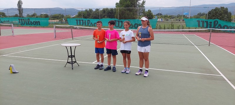 Φλώρινα: Διακρίσεις για την ομάδα τένις της Λέσχης Πολιτισμού