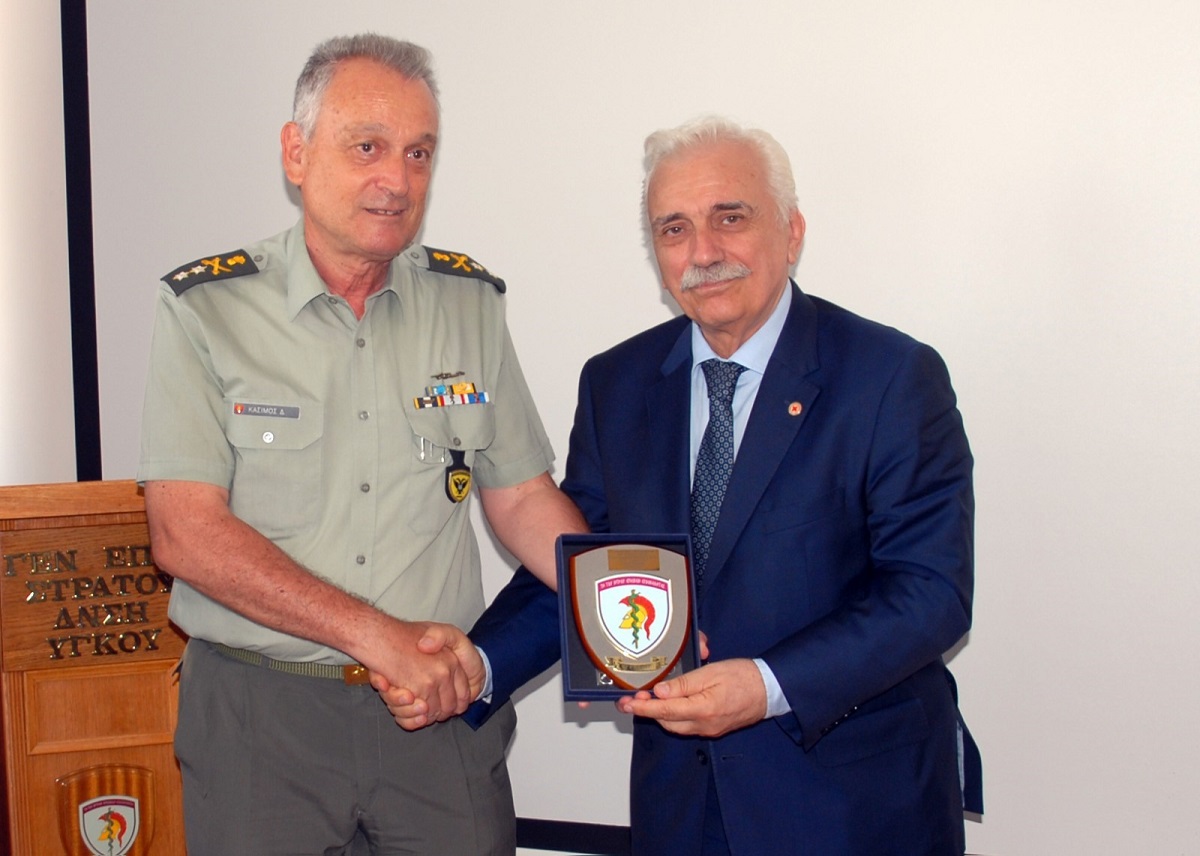 Ελληνικός Ερυθρός Σταυρός: Υπέγραψε μνημόνιο συνεργασίας με το Γενικό Επιτελείο Στρατού