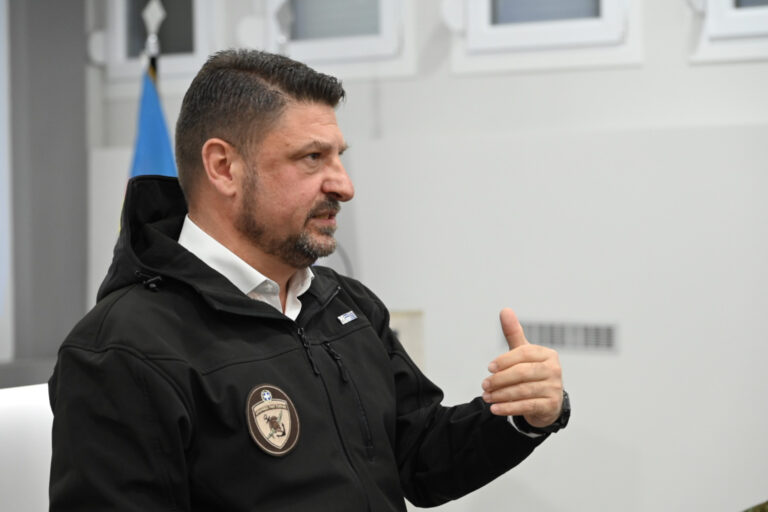 Ν. Χαρδαλιάς από Θεσσαλονίκη: «Ως πολιτική ηγεσία θέλουμε να εγγυηθούμε την ασφάλεια του προσωπικού μας και του υλικού μας»