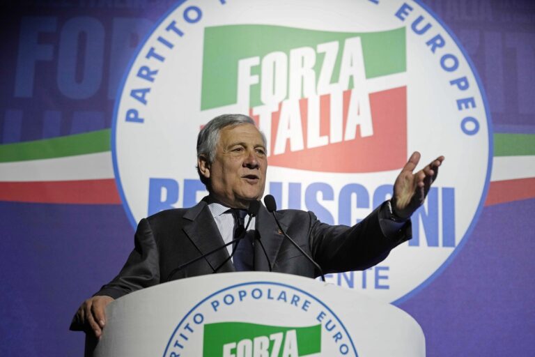 Στην ηγεσία του Forza Italia ο Αντόνιο Ταγιάνι – Διαδέχεται τον Σίλβιο Μπερλουσκόνι ο Ιταλός ΥΠΕΞ