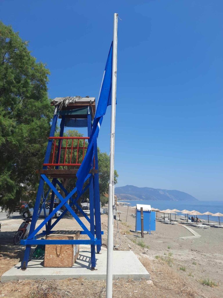 Έπαρση Γαλάζιας Σημαίας σε έντεκα παραλίες της Δυτικής Λέσβου