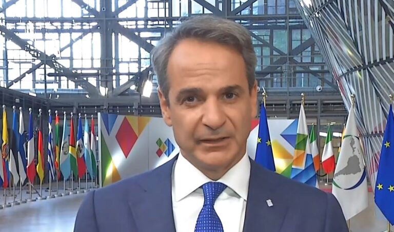 Μητσοτάκης για τις πυρκαγιές: Πρώτο μέλημά μας η ανθρώπινη ζωή – Θα αποζημιωθούν όσοι υπέστησαν ζημιές