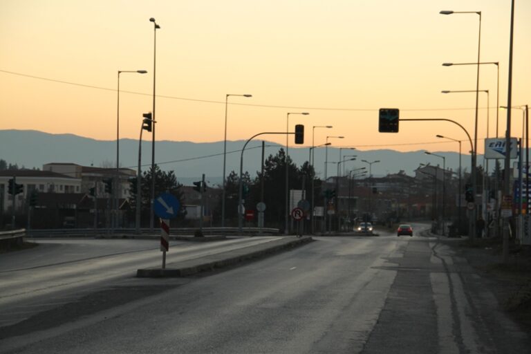 Γρεβενά: Σε εξέλιξη το μεγάλο έργο του νέου δικτύου οδοφωτισμού