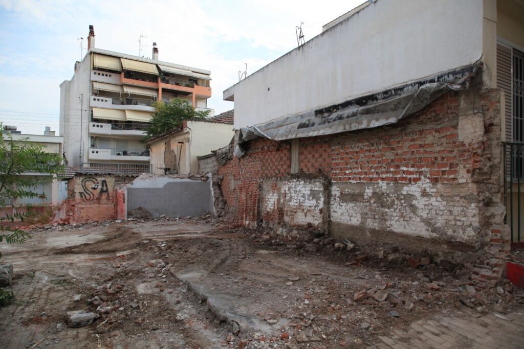 Λάρισα: Εργασίες στη συνοικία του Αγίου Αθανασίου από την ΔΕΥΑΛ