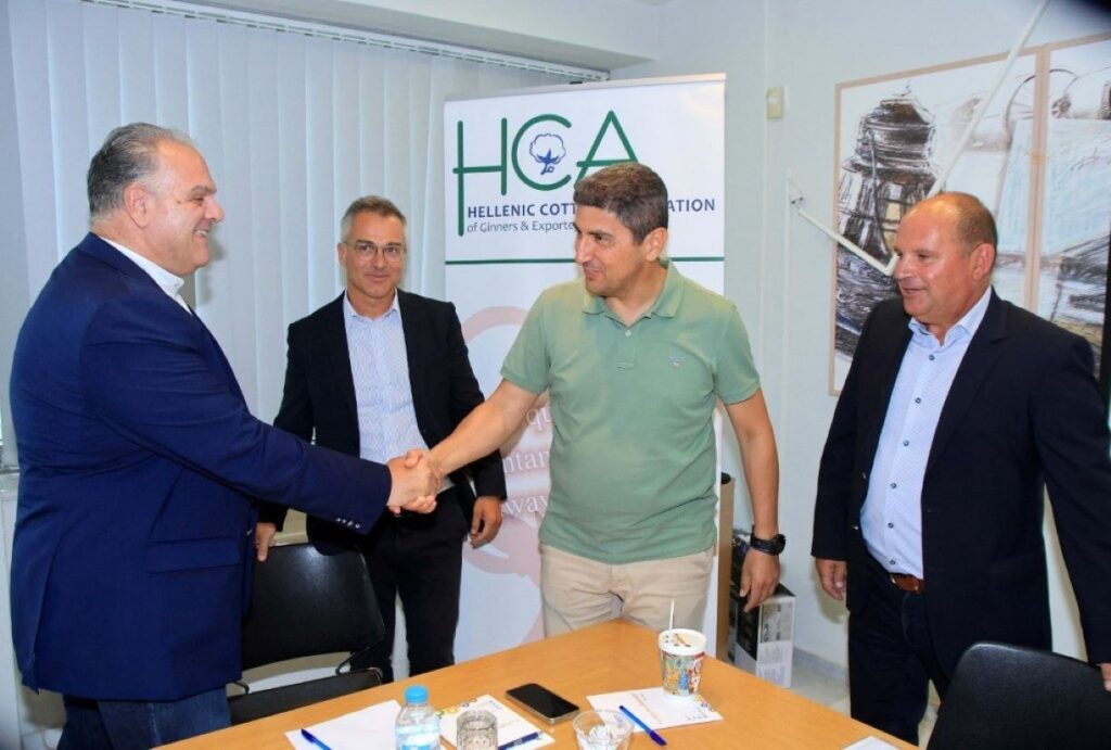 Λάροσα: Συνεχίζεται η περιοδεία του ΥπΑΑΤ στον Θεσσαλικό κάμπο