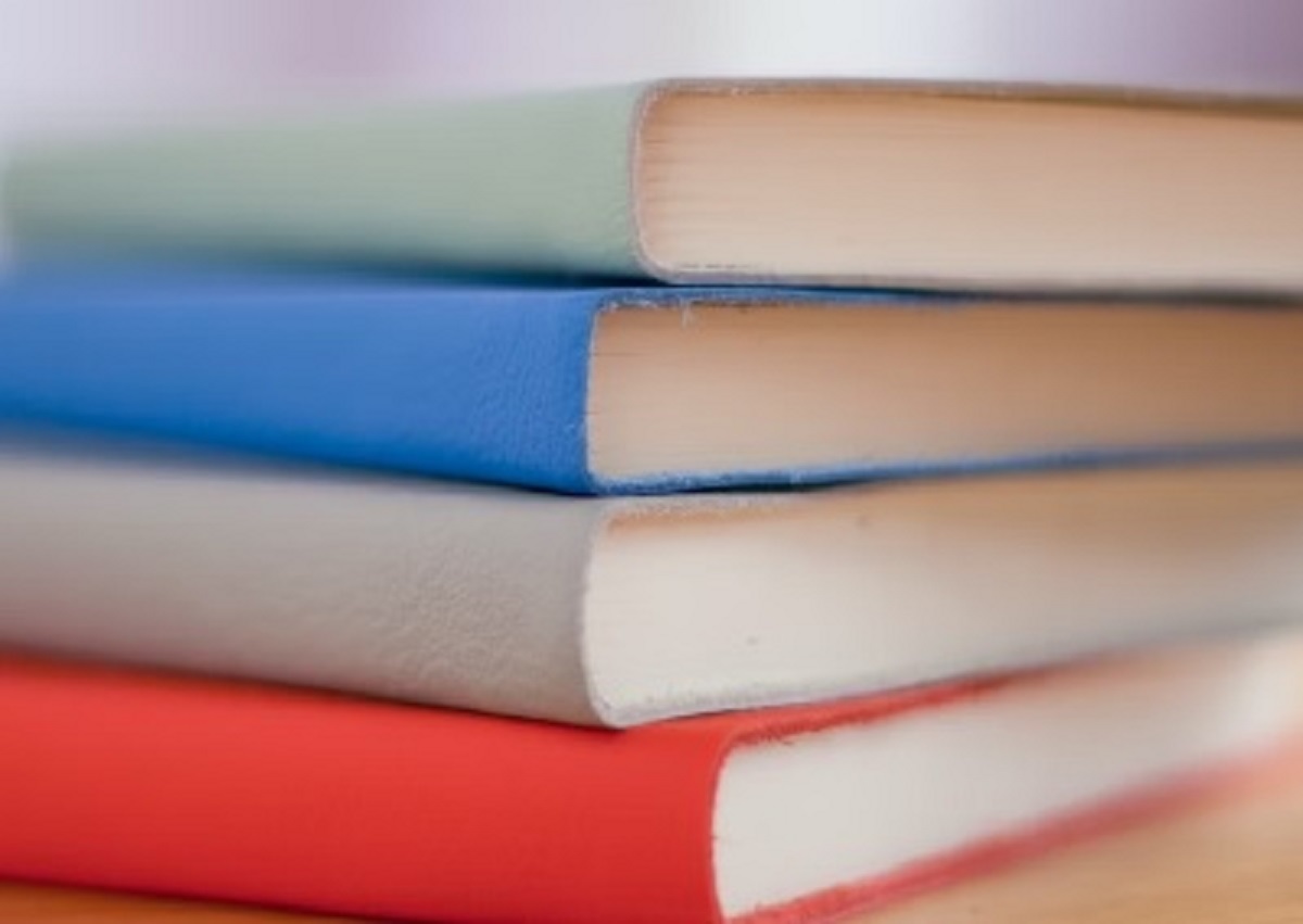 ΔΥΠΑ: Συνεχίζονται από 12/8 οι αιτήσεις παρόχων για τα voucher βιβλίων