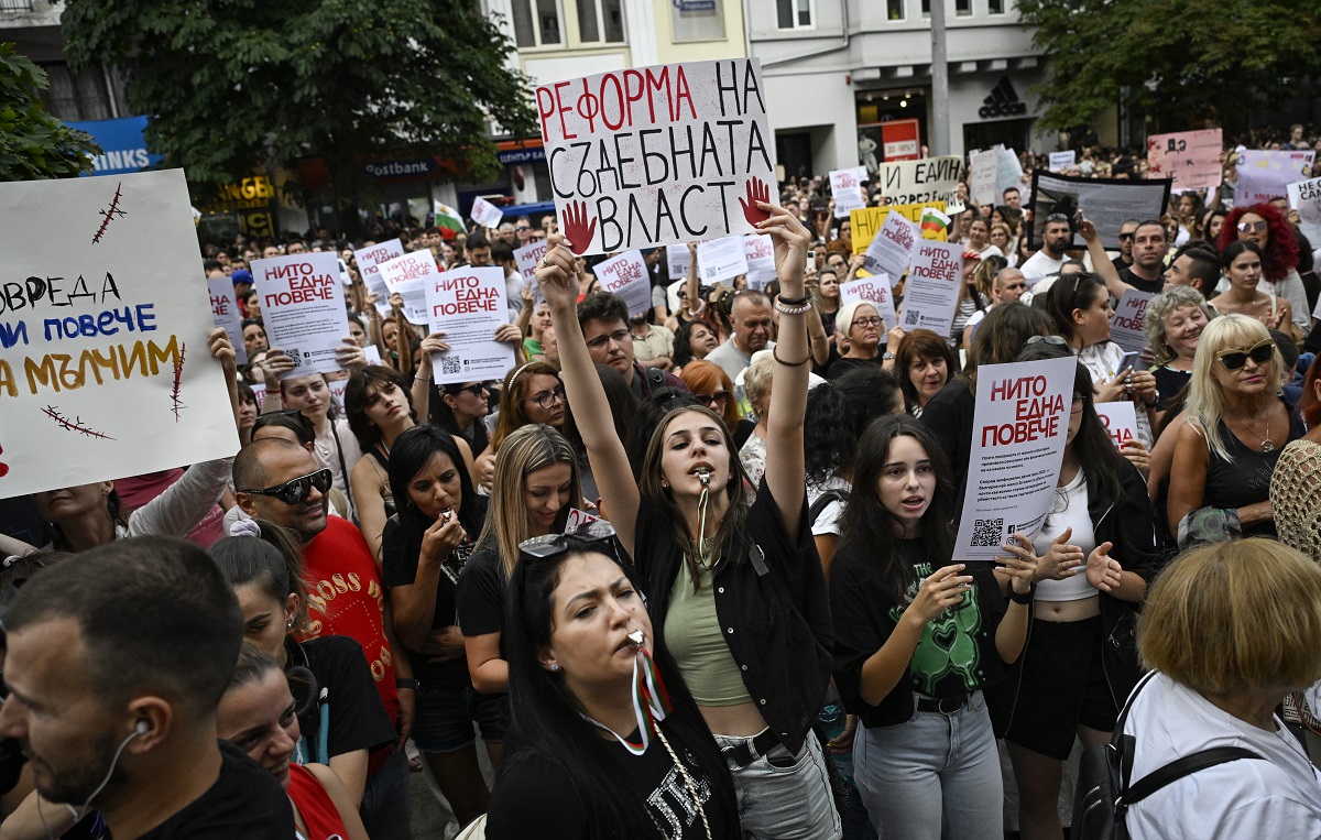 Βουλγαρία: Διαδηλώσεις σε όλη τη χώρα για μέτρα εξάλειψης της βίας κατά των γυναικών