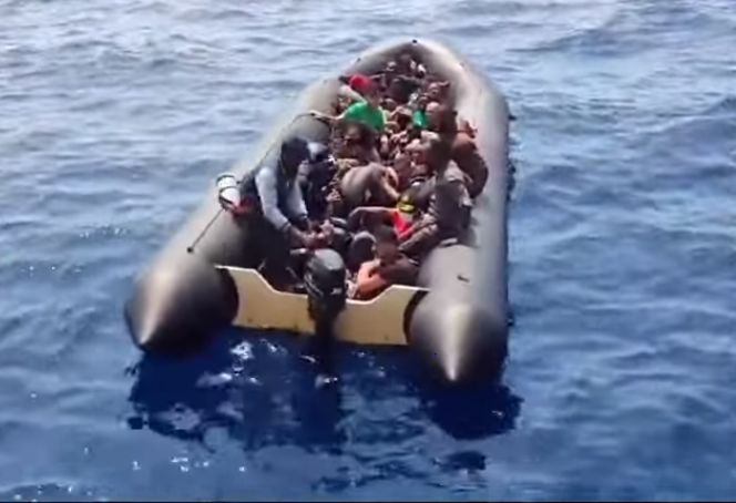 Λέσβος: Διάσωση 26 μεταναστών από το λιμενικό (βίντεο)