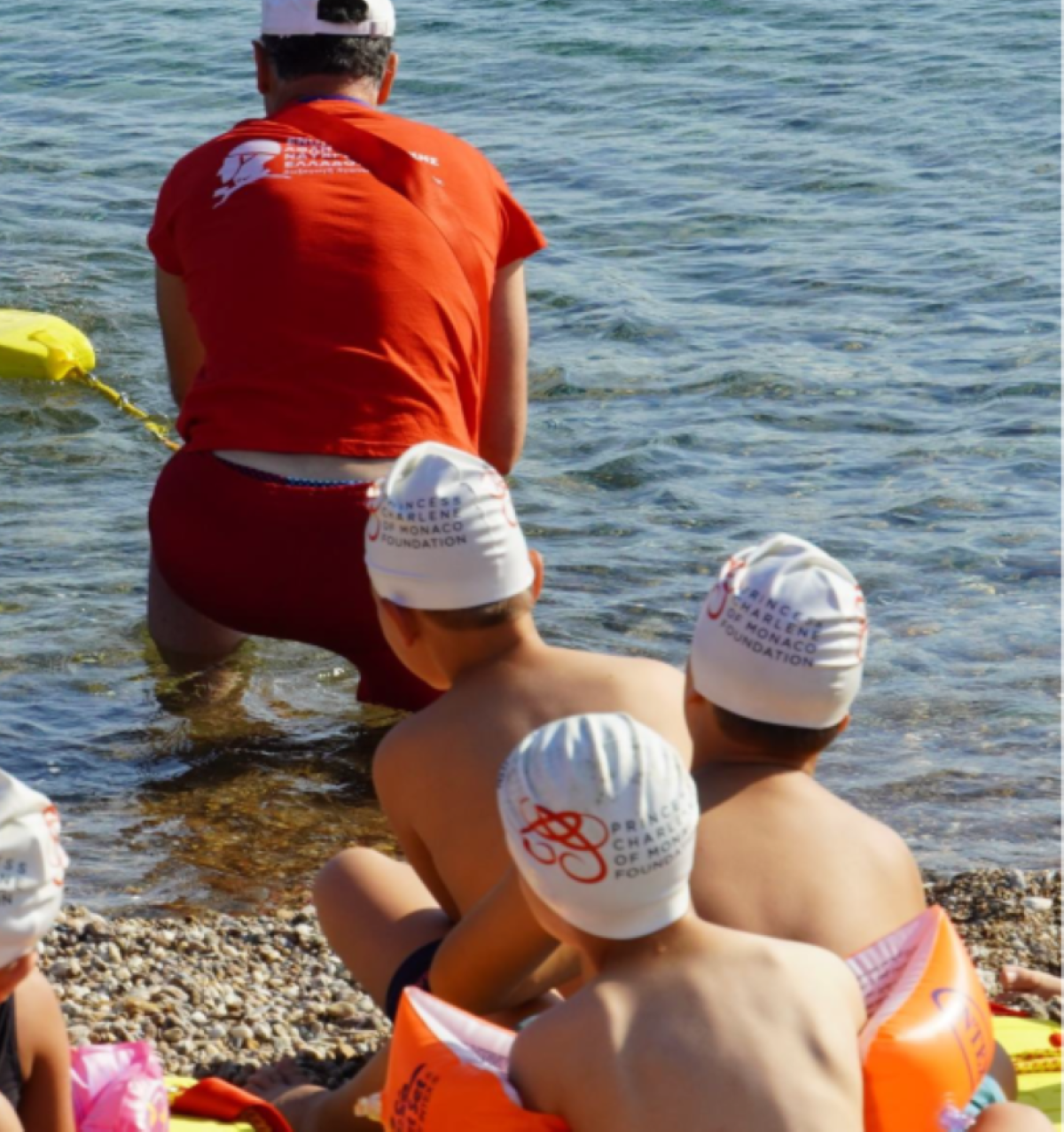 Ελαφόνησος: Μαθήματα ασφάλειας στο νερό
