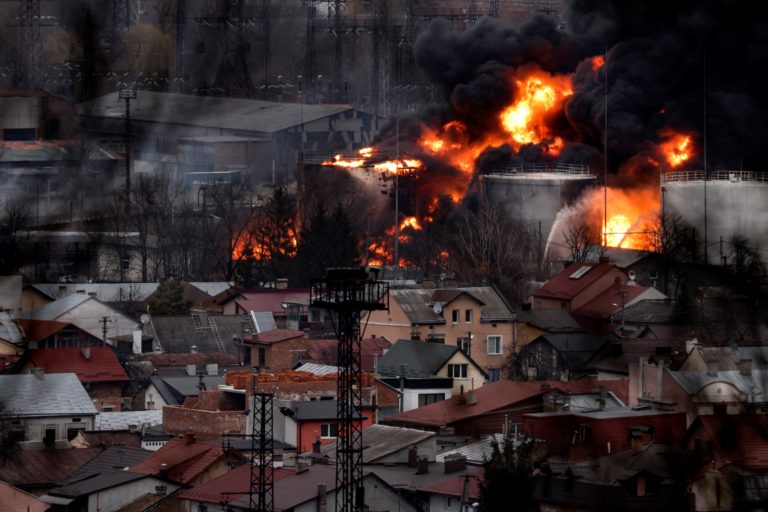 Πόλεμος στην Ουκρανία: Εκρήξεις ακούστηκαν στην περιοχή Λβιβ – Τρεις νεκροί στην περιφέρεια Βολίν