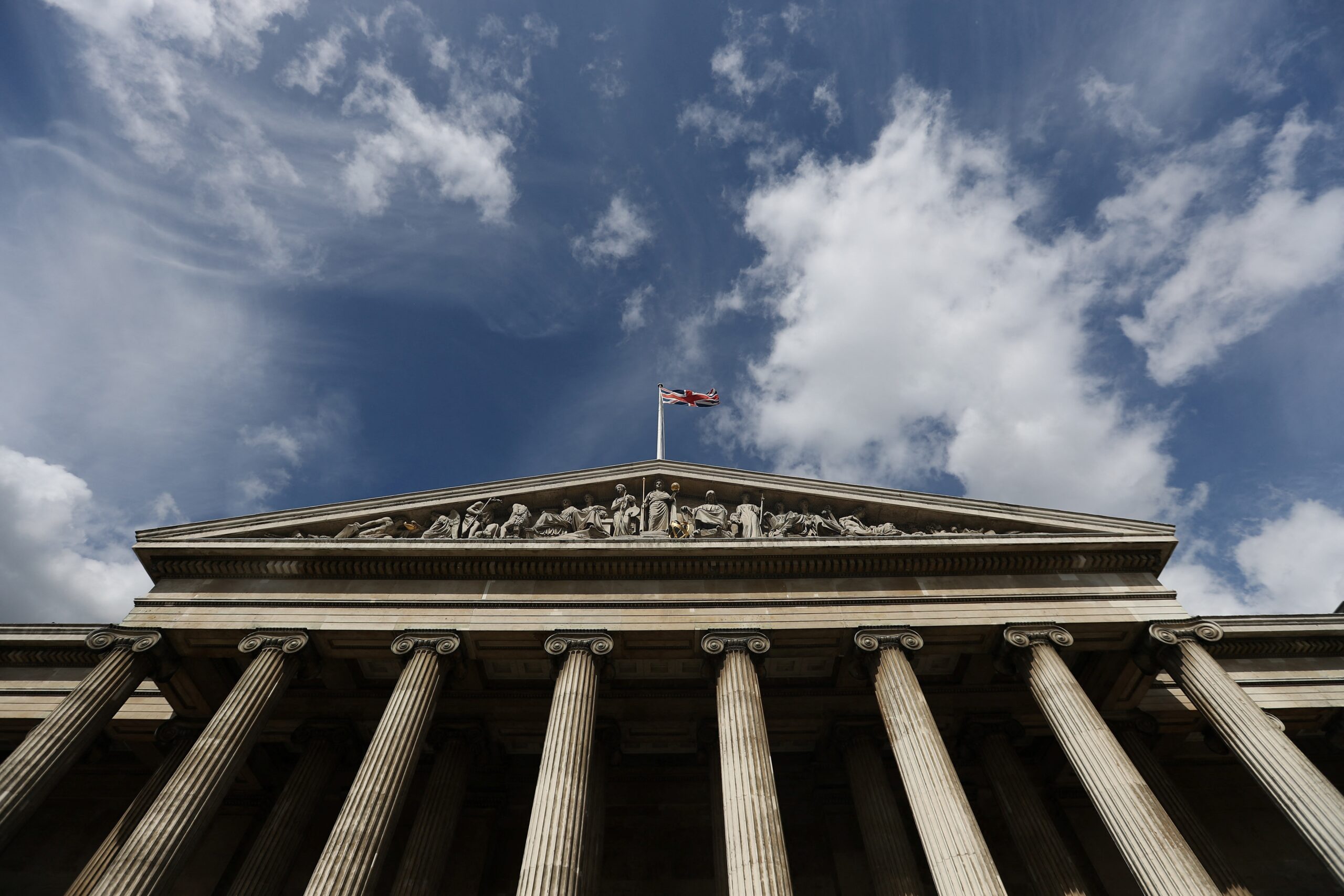 Λ. Μενδώνη για κλοπές στο Βρετανικό Μουσείο: Λυπηρό και ιδιαίτερα σοβαρό το γεγονός