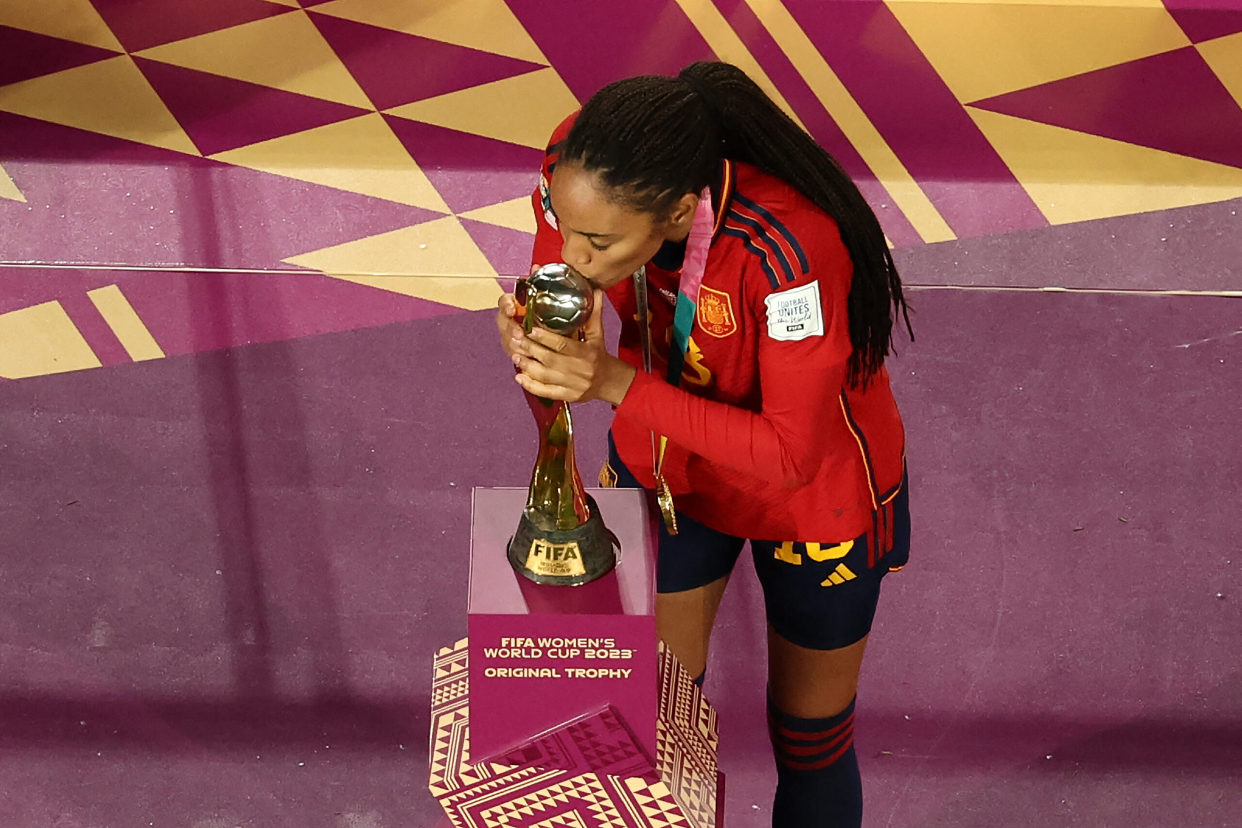 FBL-WC-2023-WOMEN-MATCH64-ESP-ENG-PODIUM Παγκόσμια πρωταθλήτρια στο ποδόσφαιρο γυναικών η Ισπανία