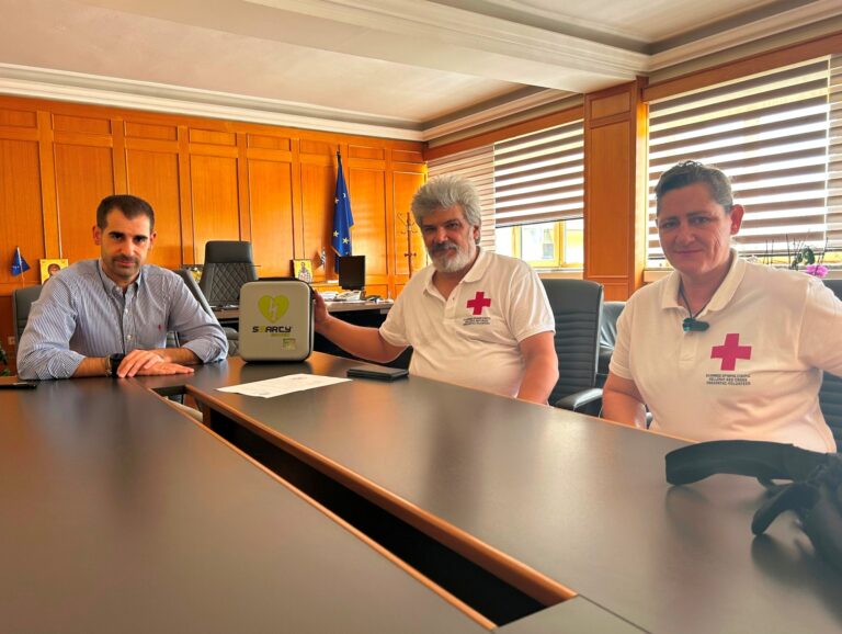 Απινιδωτές σε συλλόγους της Ηλείας από την Περιφέρεια Δυτικής Ελλάδας