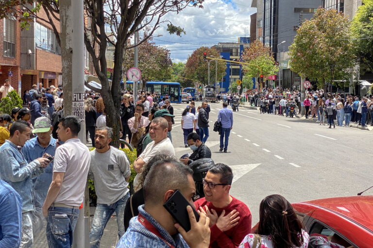 Κολομβία: Σεισμός 6,1 Ρίχτερ και μετασεισμός 5,6 βαθμών
