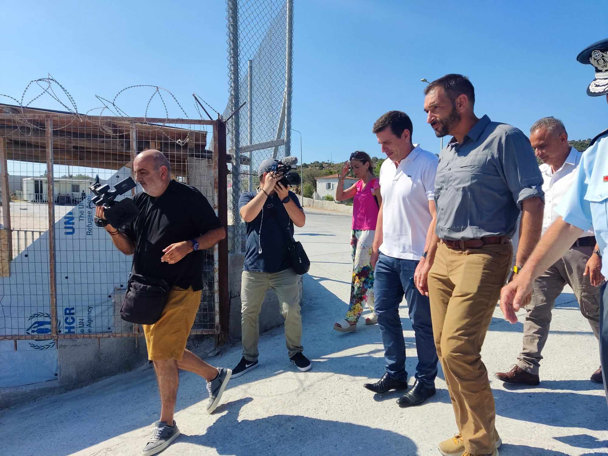 Λέσβος: Επίσκεψη του Υπουργού Μετανάστευσης Δ. Καιρίδη σε δομές φιλοξενίας αιτούντων ασύλου