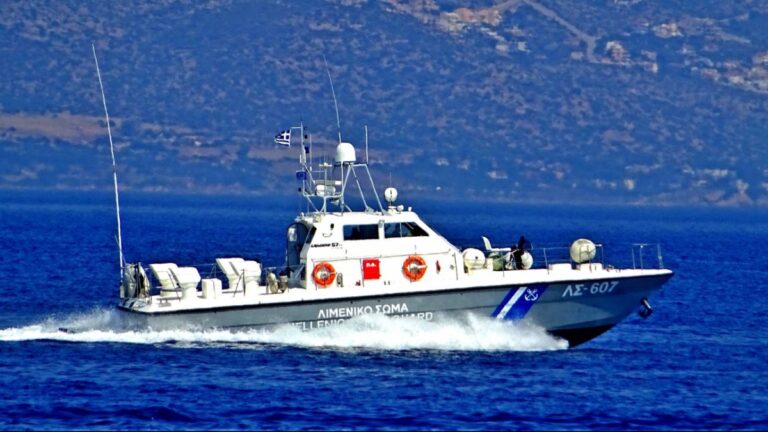 Σέριφος: Προσάραξη ιστιοφόρου σκάφους – Επιχείρηση διάσωσης για τους 14 επιβαίνοντες