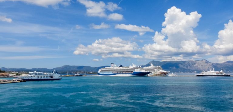 Ρεκόρ 4 εκατομμυρίων επιβατών για την ακτοπλοΐα – Συνάντηση Βαρβιτσιώτη με το προεδρείο του Συνδέσμου Επιχειρήσεων