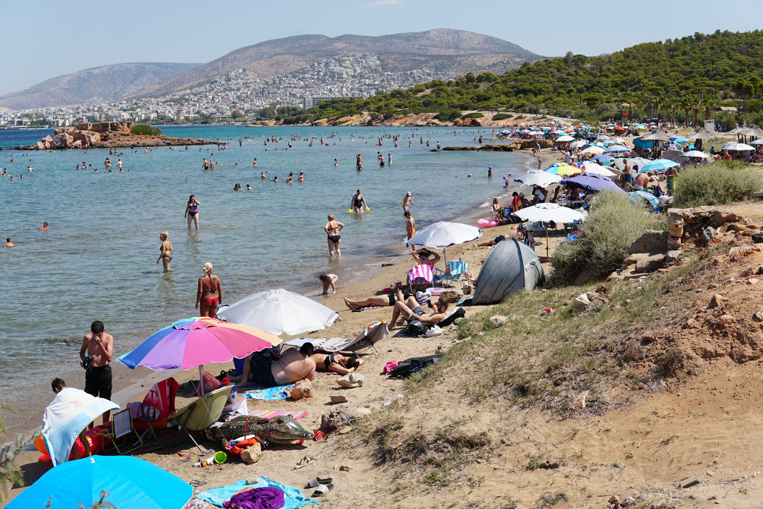 ΖΕΣΤΗ ΚΑΥΣΩΝΑΣ ΣΤΙΓΜΙΟΤΥΠΑ ΑΠΟ  ΤΗ ΠΑΡΑΛΙΑ ΚΑΒΟΥΡΙ (ΓΙΑΝΝΗΣ ΠΑΝΑΓΟΠΟΥΛΟΣ/ EUROKINISSI)