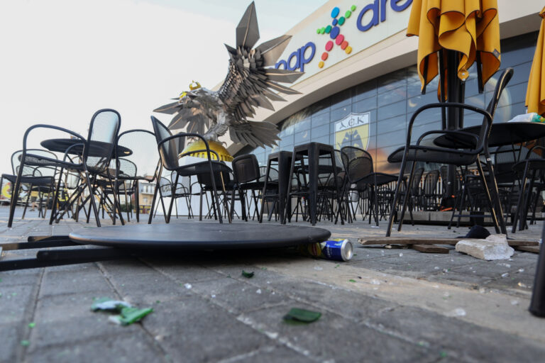Νεκρός φίλαθλος στη Νέα Φιλαδέλφεια: Ανακρίνονται στη ΓΑΔΑ οι συλληφθέντες – Εντοπίστηκαν ΙΧ των Κροατών χούλιγκαν