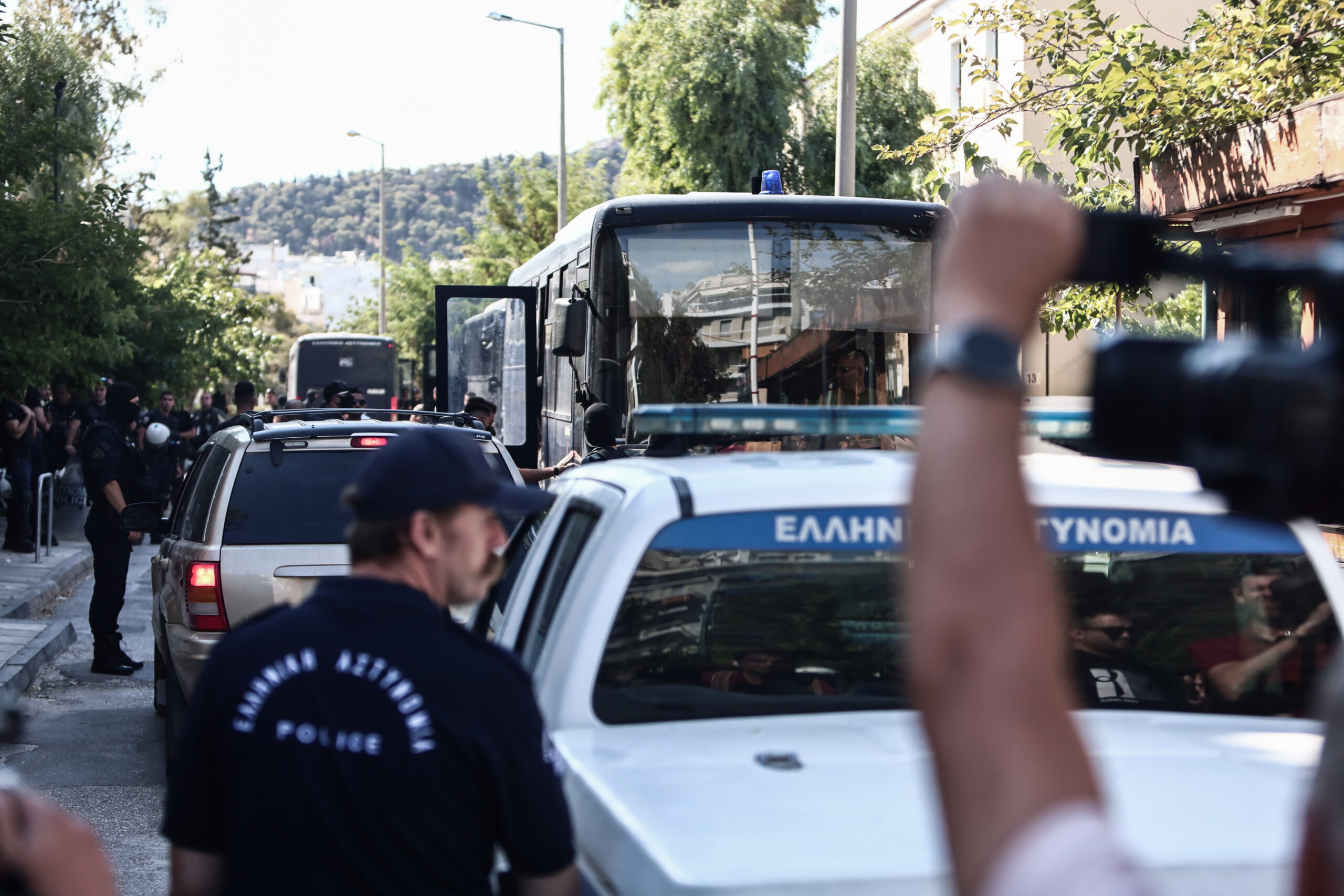 ΑΠΟΛΟΓΙΕΣ ΣΤΟΥΣ ΑΝΑΚΡΙΤΕΣ ΤΩΝ ΣΥΛΛΗΦΘΕΝΤΩΝ ΓΙΑ ΤΗΝ ΔΟΛΟΦΟΝΙΑ ΤΟΥ 29ΧΡΟΝΟΥ ΚΑΙ ΤΑ ΕΠΕΙΣΟΔΙΑ ΣΤΗ ΝΕΑ ΦΙΛΑΔΕΛΦΕΙΑ(ΚΩΣΤΑΣ ΤΖΟΥΜΑΣ/EUROKINISSI)
