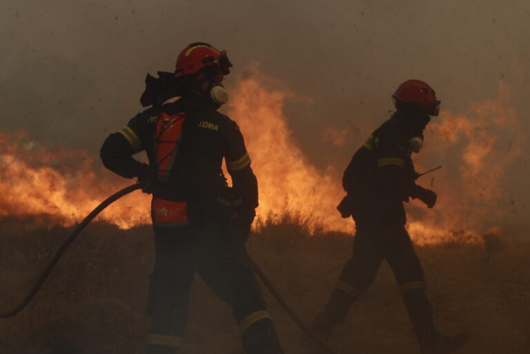 Η σημερινή συνδρομή των Ενόπλων Δυνάμεων στις επιχειρήσεις πρόληψης και κατάσβεσης πυρκαγιών