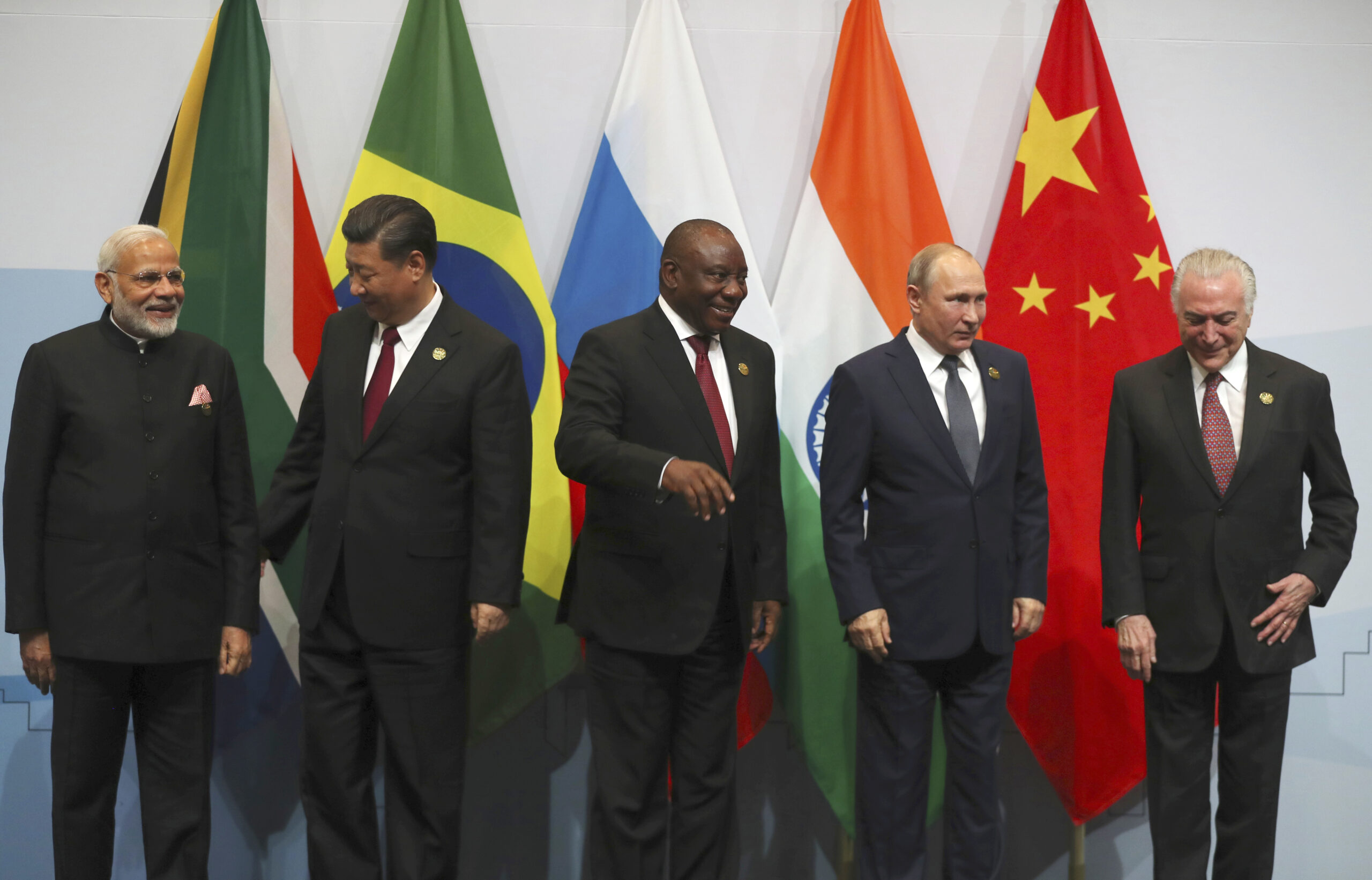 Νότια Αφρική: Η σύνοδος κορυφής των χωρών BRICS θα εξετάσει το ενδεχόμενο ένταξης νέων μελών