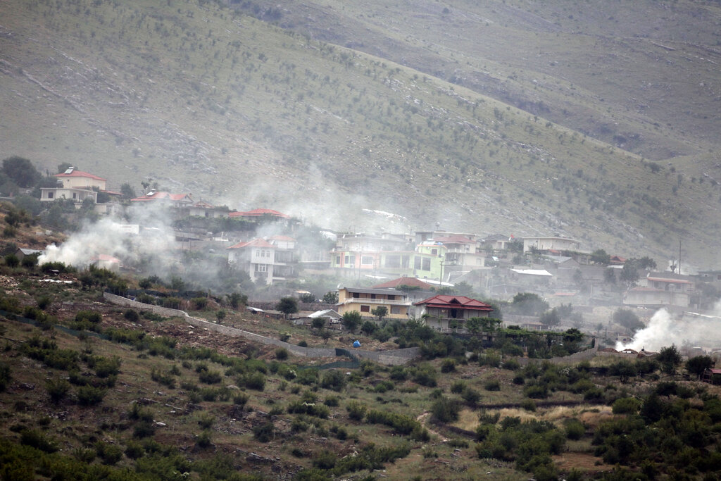 Τέσσερις συλλήψεις για εμπρησμό στην Αλβανία – Μάχη για την κατάσβεση δασικών πυρκαγιών