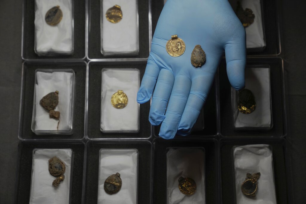 Αποκαλύψεις που εξοργίζουν για το βρετανικό Μουσείο: Στο «σφυρί» θησαυροί μέσω Ebay από το 2020