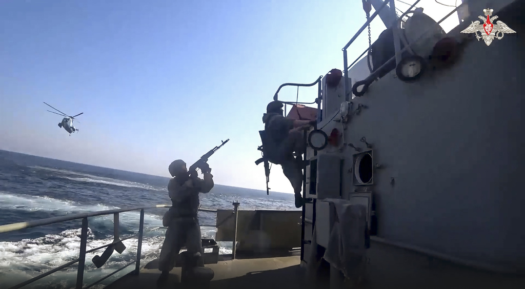 Ουκρανία: Προειδοποιητικά πυρά από ρωσικό πολεμικό πλοίο κατά φορτηγού  στην Μαύρη Θάλασσα