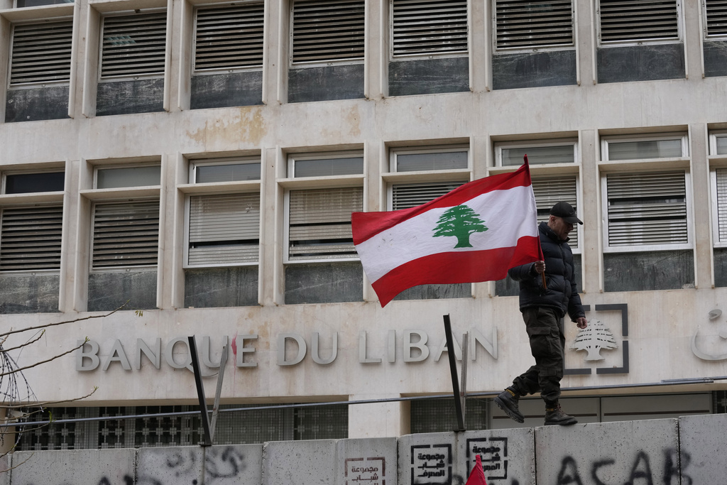 Ην. Βασίλειο: Κυρώσεις κατά Λιβανέζων για διαφθορά