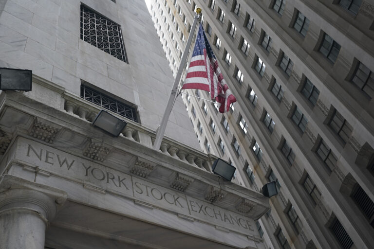 ΗΠΑ – Χρηματιστήριο: Η Wall Street έκλεισε στο κόκκινο μετά τις ανακοινώσεις της Fed