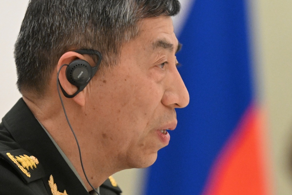 Στο Μινσκ ο Κινέζος υπουργός Άμυνας για την ενίσχυση της κινεζο-λευκορωσικής στρατιωτικής συνεργασίας