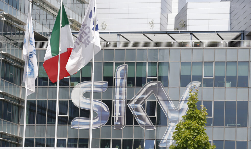 Ιταλία: Πέθανε άνδρας που επιχείρησε να εισβάλει σε τηλεοπτικό δίκτυο – Έρευνα για ανθρωποκτονία