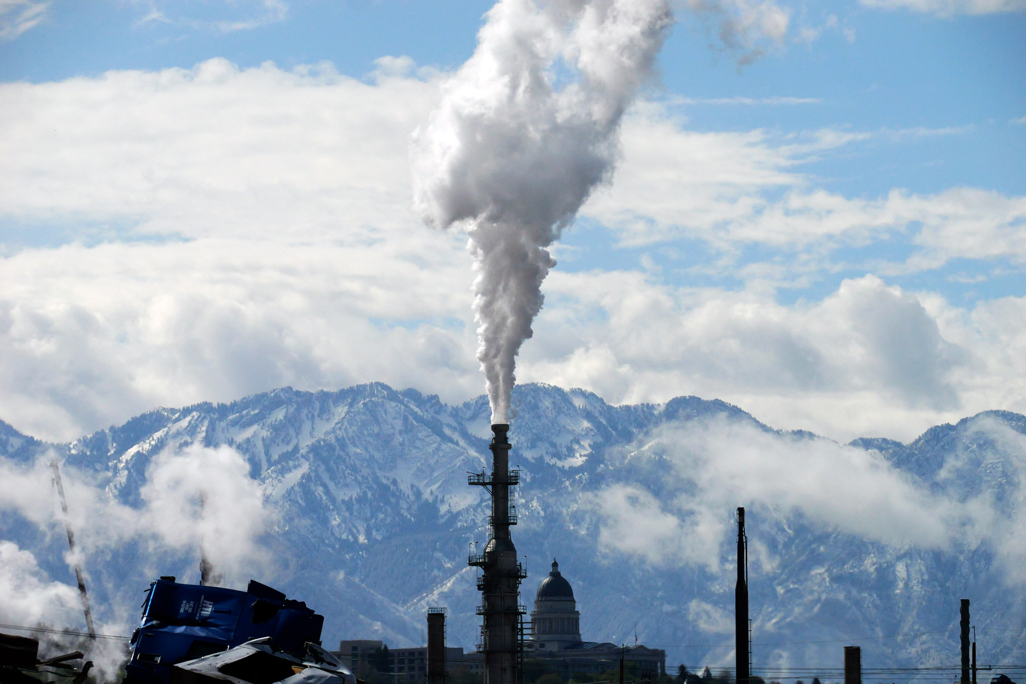 Carbon-CO2-emissions-Utah-Salt_Lake_City-AP_Photo-Rick_Bowmer_File