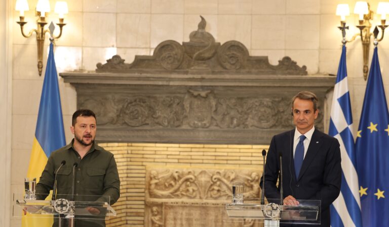 Κ. Μητσοτάκης: «Δεν θα αναγνωρίσουμε ποτέ την παράνομη προσάρτηση περιοχών της Ουκρανίας» – Το ευχαριστώ του Ζελένσκι
