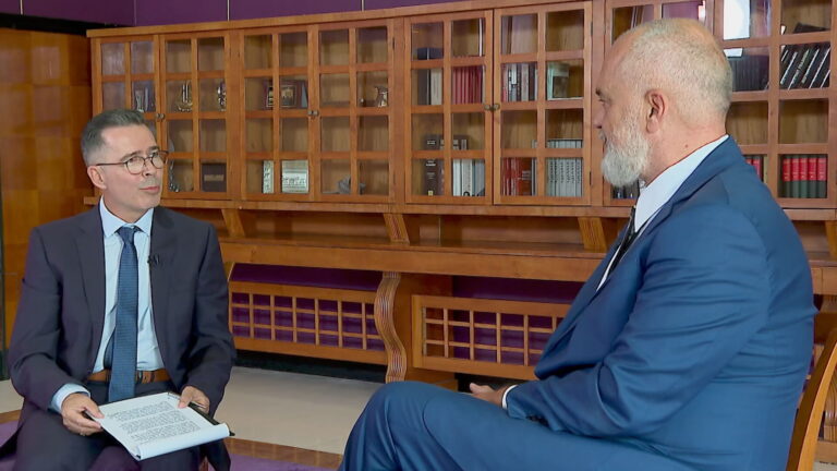Ο Έντι Ράμα στην ΕΡΤ: Ο Μπελέρης λογοδοτεί στην αλβανική δικαιοσύνη όπως όλοι – Θησαυρός η ελληνική μειονότητα